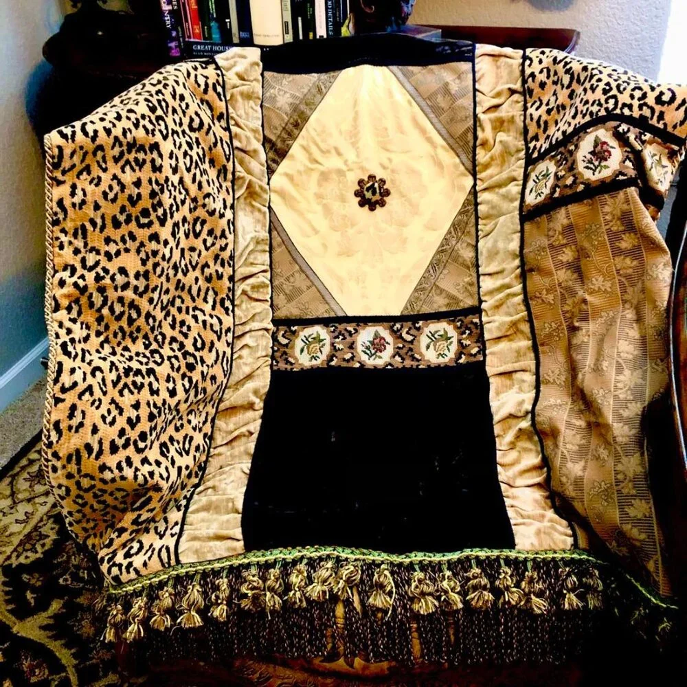 NWT ALEXANDRA’S ACCENTS Opulent Throw Gold Damask Black Leopard Chenille 60x44